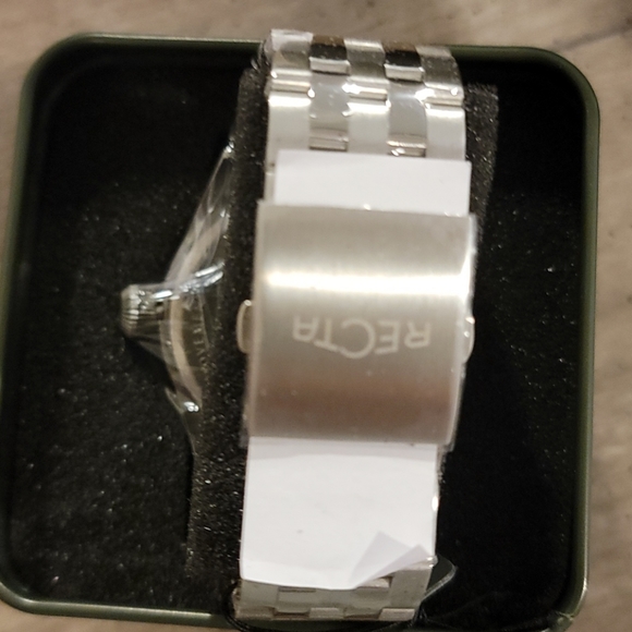 Recta - Picture 3 of 5